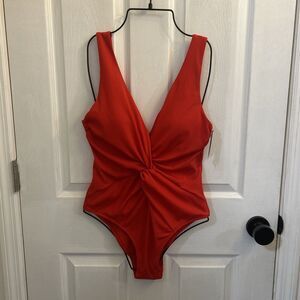 NWT Victoria's Secret One Piece Swimsuit Twist Plunge Sexy Red Size Large